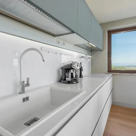 Melaiolo Modern With Pool, Montaione, Toscana Apartment *